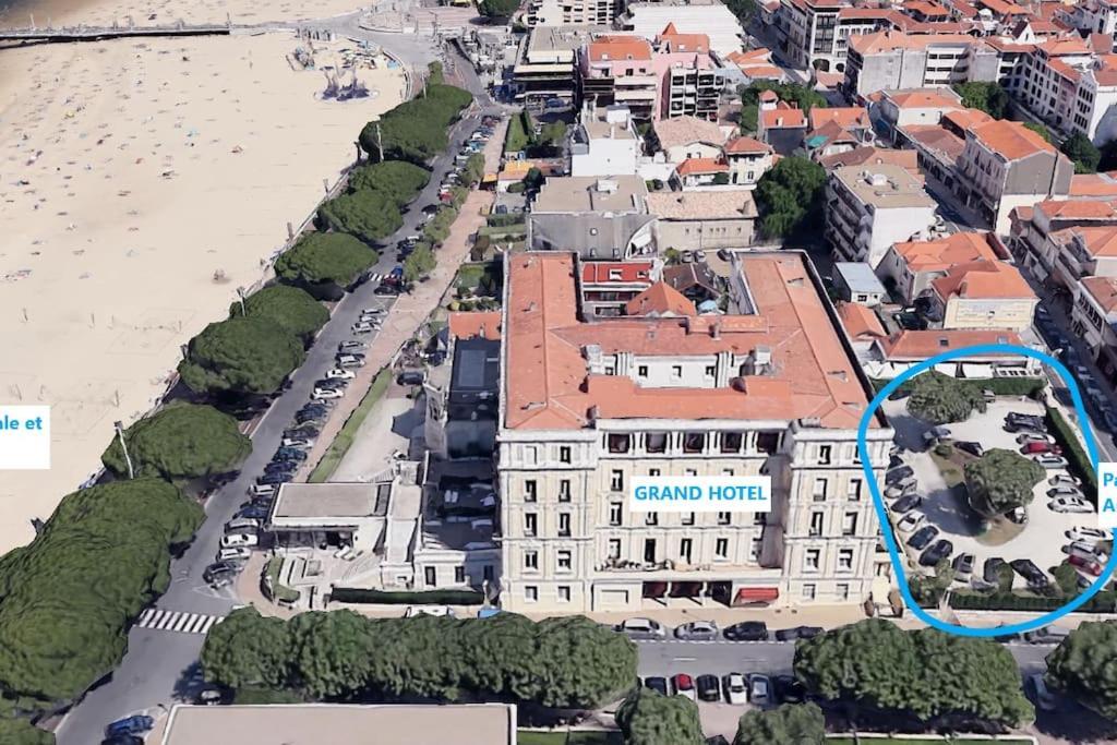 Grand Hotel - Magnifique Appartement Bord De Plage Centrale Аркашон Экстерьер фото
